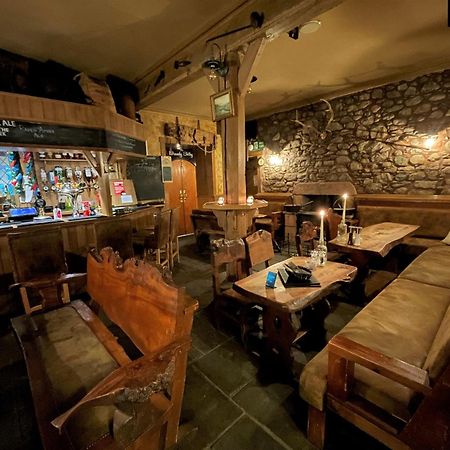 Glen Clova Hotel & Luxury Lodges Millton of Clova Exterior foto